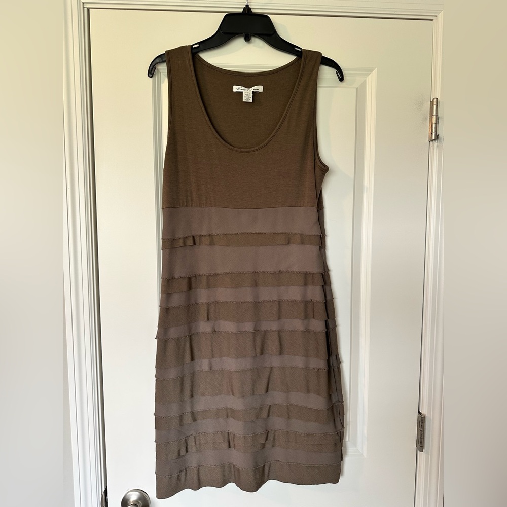 Kenneth Cole tiered bodycon midi dress